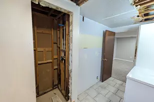 758 W 1000 S, Woods Cross, UT 84087 - Photo 28