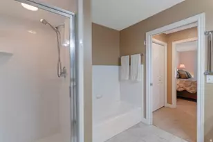 134 W Hidden Hollow Circle, Orem, UT 84058 - Photo 18