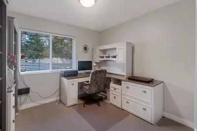 134 W Hidden Hollow Cir, Orem, UT 84058 - Photo 12