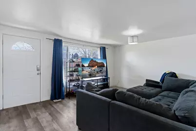 1211 N Mala W, Layton, UT 84041 - Photo 4