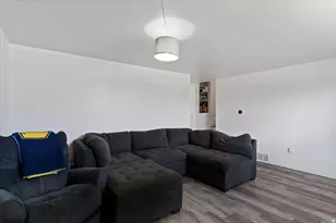 1211 N Mala W, Layton, UT 84041 - Photo 6