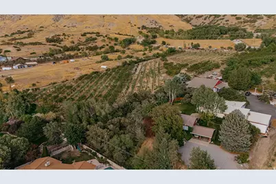 1515 E 200 S, Pleasant Grove, UT 84062 - Photo 28