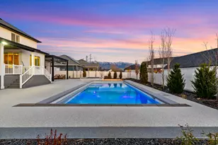 1919 W 850 S, Layton, UT 84041 - Photo 4