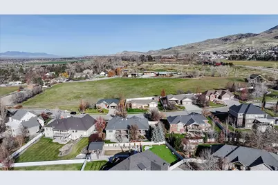 600 E 100 S, Hyde Park, UT 84318 - Photo 80