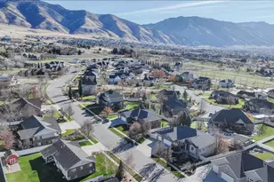 600 E 100 S, Hyde Park, UT 84318 - Photo 78