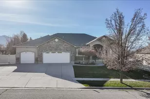 600 E 100 S, Hyde Park, UT 84318 - Photo 2