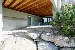 600 E 100 S, Hyde Park, UT 84318 - Photo 70