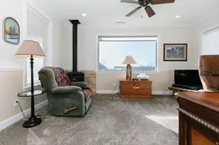 600 E 100 S, Hyde Park, UT 84318 - Photo 22