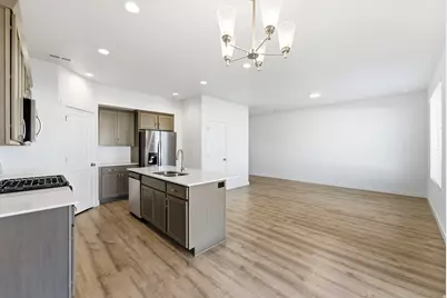 4262 W 3490 S, West Haven, UT 84401 - Photo 4