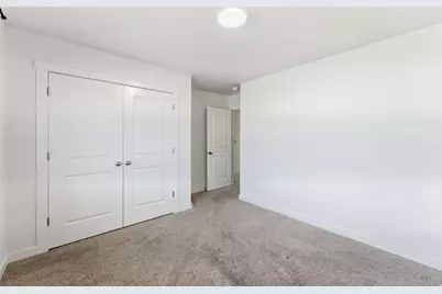 4262 W 3490 S, West Haven, UT 84401 - Photo 18
