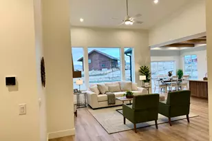 543 W Independence Way, Grantsville, UT 84029 - Photo 6