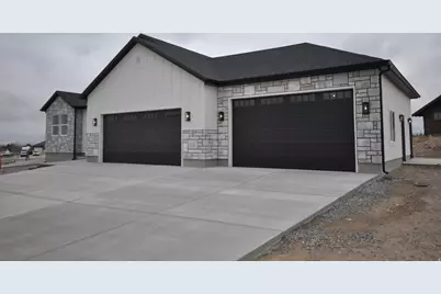 543 W Independence Way #208, Grantsville, UT 84029 - Photo 2