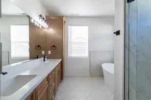 968 S Rattlesnake Ln E, Washington, UT 84780 - Photo 18