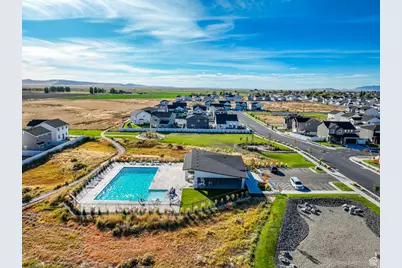 2975 S 2550 W, Syracuse, UT 84075 - Photo 32