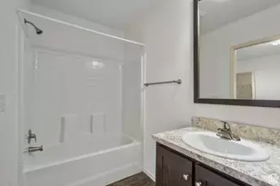 1500 N Angel St E, Layton, UT 84041 - Photo 8