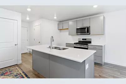 1721 E Eagle View Ln, Eagle Mountain, UT 84005 - Photo 8