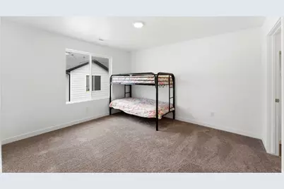 1721 E Eagle View Ln, Eagle Mountain, UT 84005 - Photo 16