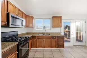 7991 S 3725 W, West Jordan, UT 84088 - Photo 10