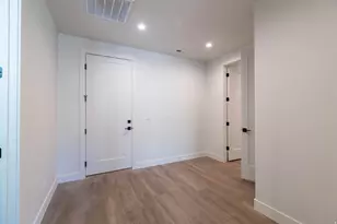 989 S Rattlesnake Ln, Washington, UT 84780 - Photo 6