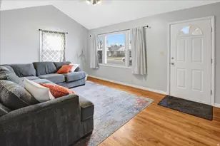 5342 S 2200 W, Roy, UT 84067 - Photo 4