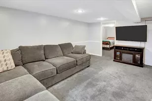 5342 S 2200 W, Roy, UT 84067 - Photo 18