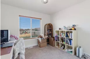 562 W 900 S, Tooele, UT 84074 - Photo 10