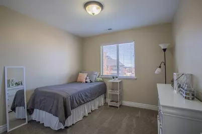 3348 W 200 N, Layton, UT 84041 - Photo 20