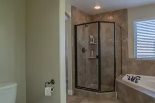 3348 W 200 N, Layton, UT 84041 - Photo 18