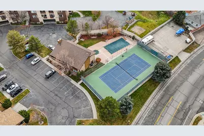 9144 S Jefferson Pl, Sandy, UT 84070 - Photo 26