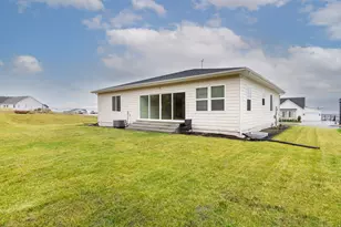 656 S 1080 E, Smithfield, UT 84335 - Photo 6