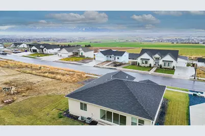 656 S 1080 E, Smithfield, UT 84335 - Photo 8