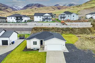 656 S 1080 E, Smithfield, UT 84335 - Photo 4