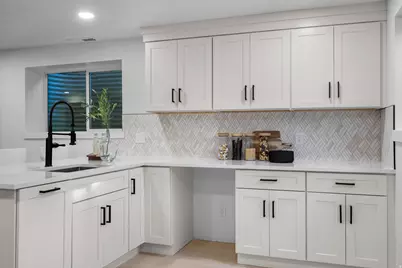 2271 E Alta Canyon Dr S, Sandy, UT 84093 - Photo 32