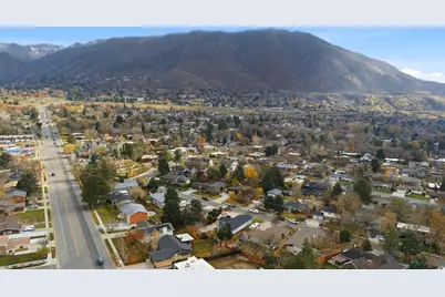 2809 E 4510 S, Holladay, UT 84117 - Photo 52