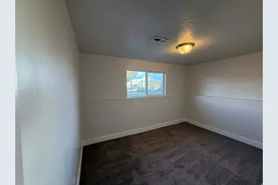 235 S 300 W, Price, UT 84501 - Photo 20