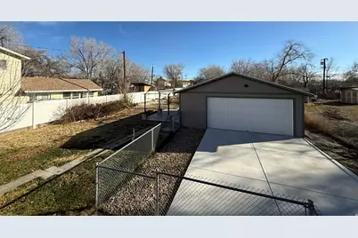 235 S 300 W, Price, UT 84501 - Photo 36