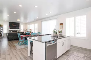 3022 S Shoreline Dr S, Syracuse, UT 84075 - Photo 22