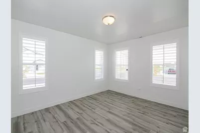 3022 S Shoreline Dr S, Syracuse, UT 84075 - Photo 12
