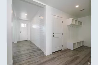 3022 S Shoreline Dr S, Syracuse, UT 84075 - Photo 8