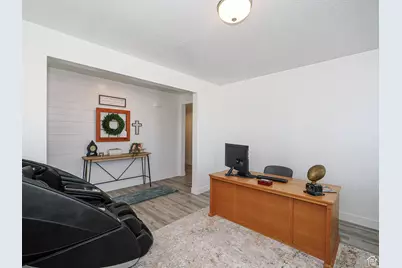 3022 S Shoreline Dr S, Syracuse, UT 84075 - Photo 14