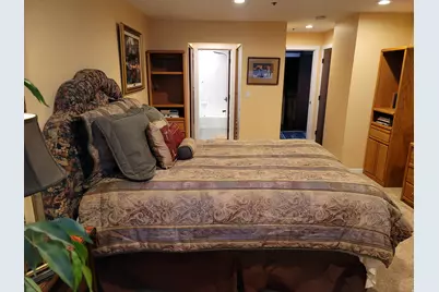 44 W Broadway #1405.S, Salt Lake City, UT 84101 - Photo 48