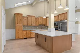 3305 N Shadowbrook Cir, Provo, UT 84604 - Photo 8