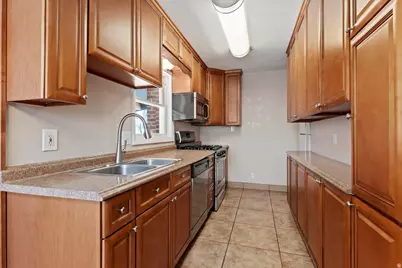 119 W 5878 S, Murray, UT 84107 - Photo 4