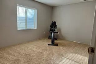 1526 E Shadow Dr, Eagle Mountain, UT 84005 - Photo 22