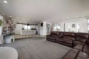 163 E 2800 S, Vernal, UT 84078 - Photo 12