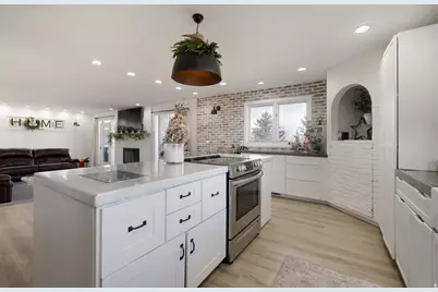 163 E 2800 S, Vernal, UT 84078 - Photo 18