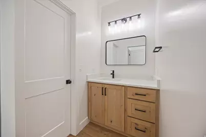 1138 N 700 E, Nephi, UT 84648 - Photo 22