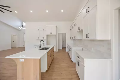 1138 N 700 E, Nephi, UT 84648 - Photo 4