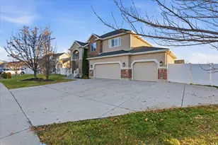 2851 W 175 N, West Point, UT 84015 - Photo 2