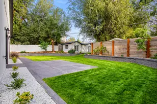 1972 E La Cresta Dr S, Cottonwood Heights, UT 84121 - Photo 40